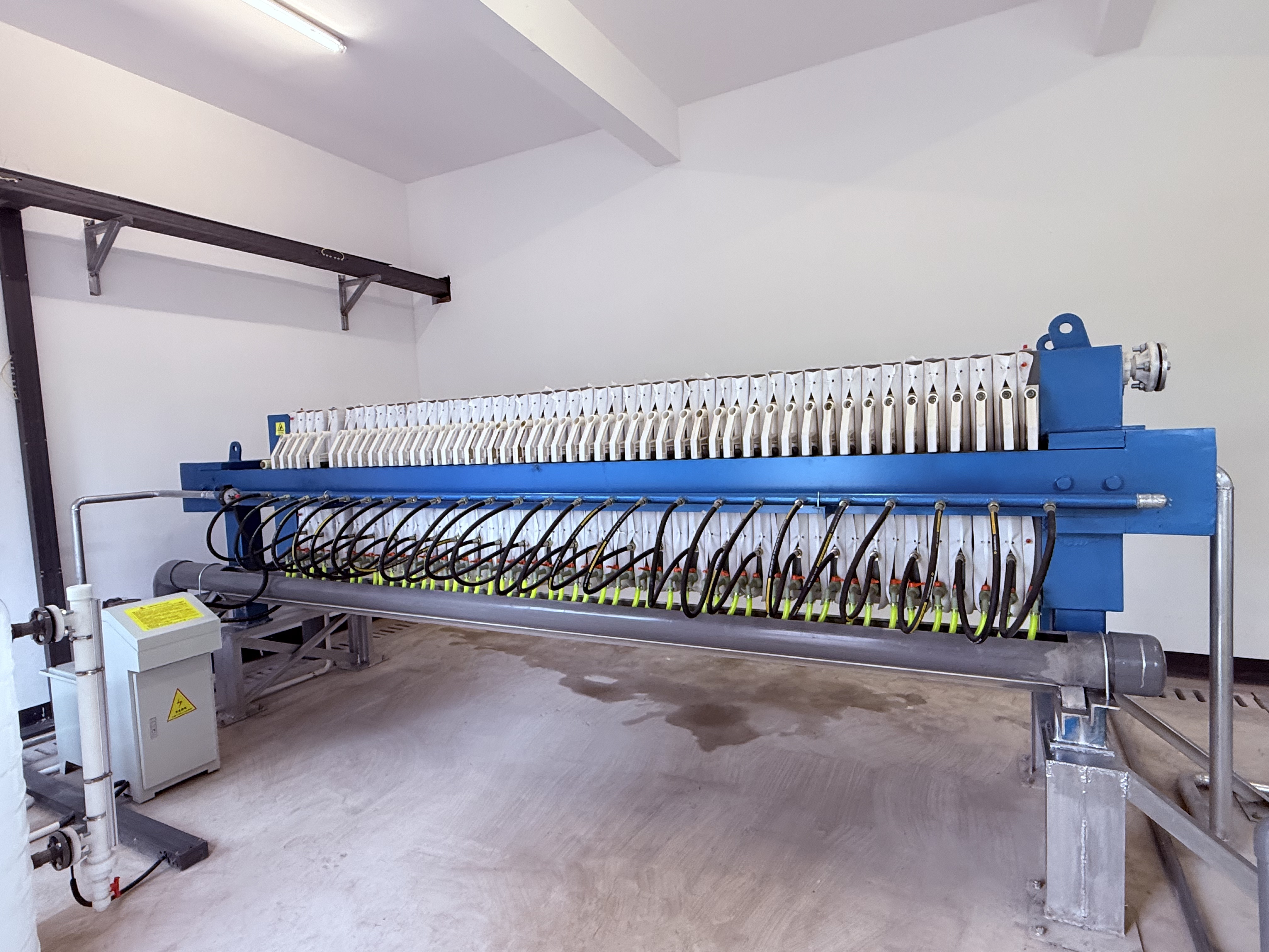 沃邦科普 | 压滤机漏浆堵布终极解法！年省万元换布钱